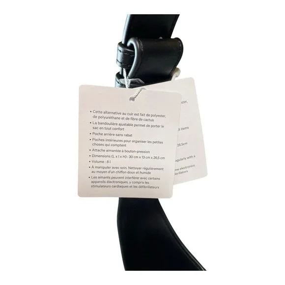 Lululemon Cactus Leather Shoulder Bag 8L Black With Gold Hardware & Dust Bag - Picture 5 of 16